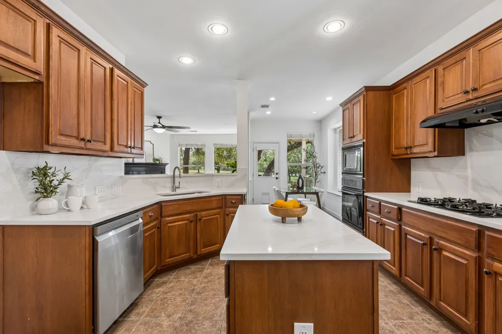 2107 Tattler Drive Cedar Park, TX 78613