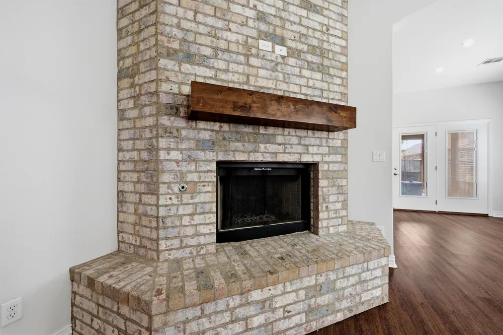 3820 Iron Ore Drive Denison, TX 75020
