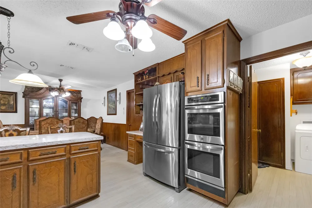 4425 County Road 711 Cleburne, TX 76031