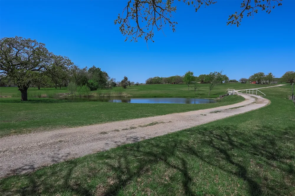 4425 County Road 711 Cleburne, TX 76031