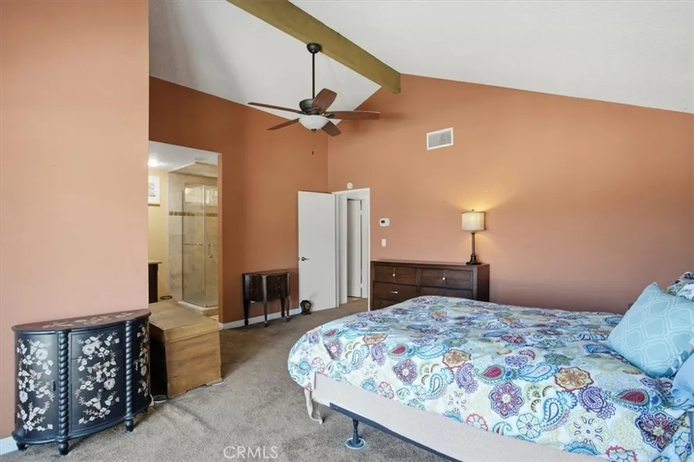 23134 La Granja Valencia, CA 91354