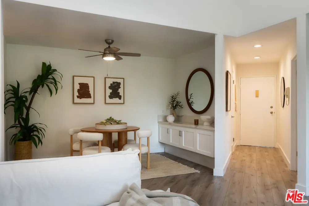 11701 Texas Avenue #308 Los Angeles, CA 90025