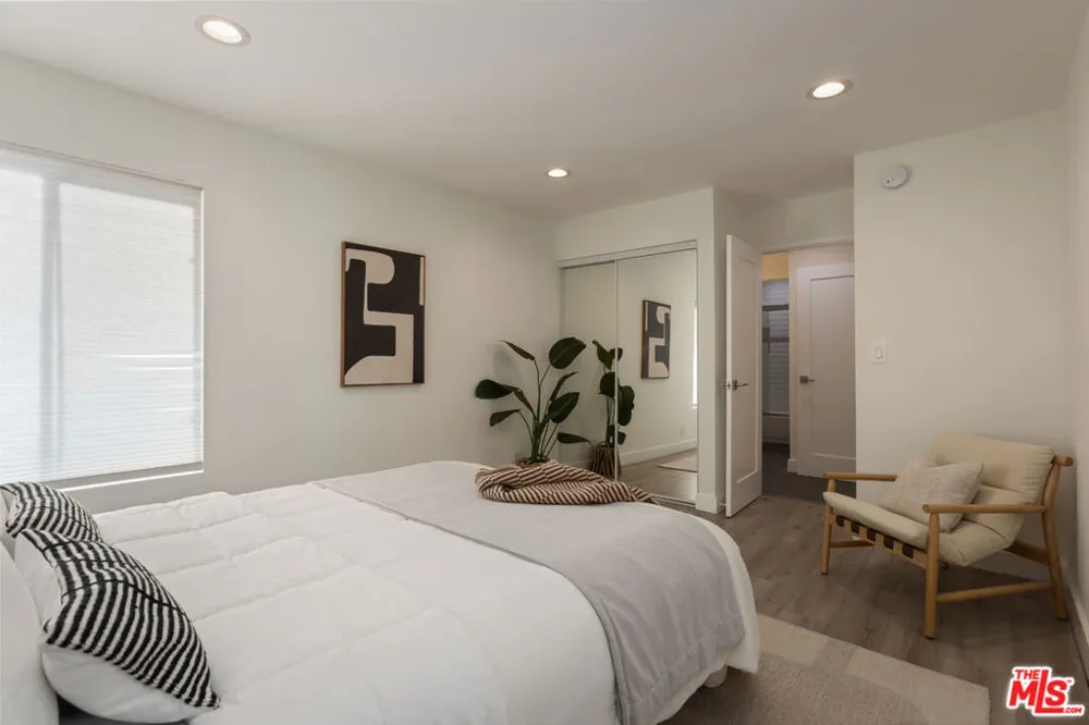11701 Texas Avenue #308 Los Angeles, CA 90025