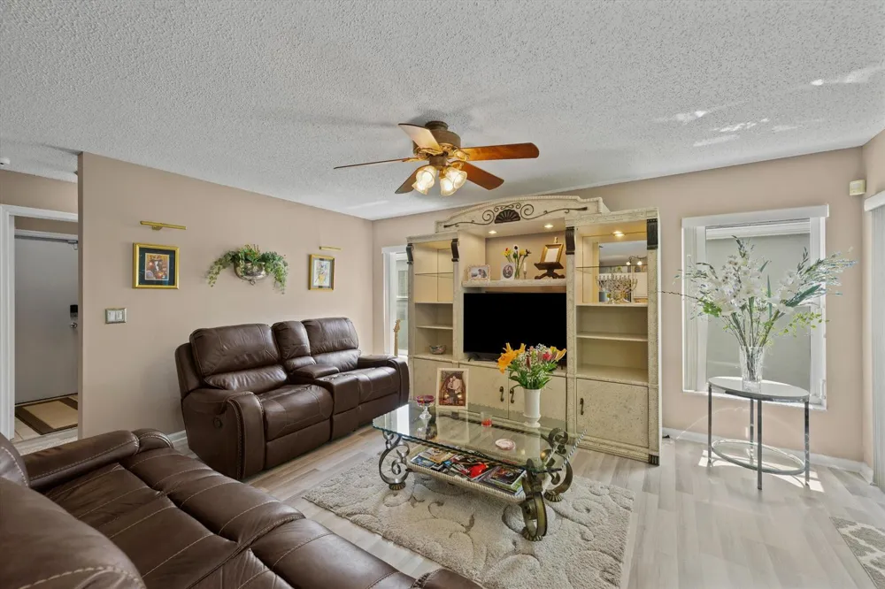 8156 Mystic Harbor Circle Boynton Beach, FL 33436