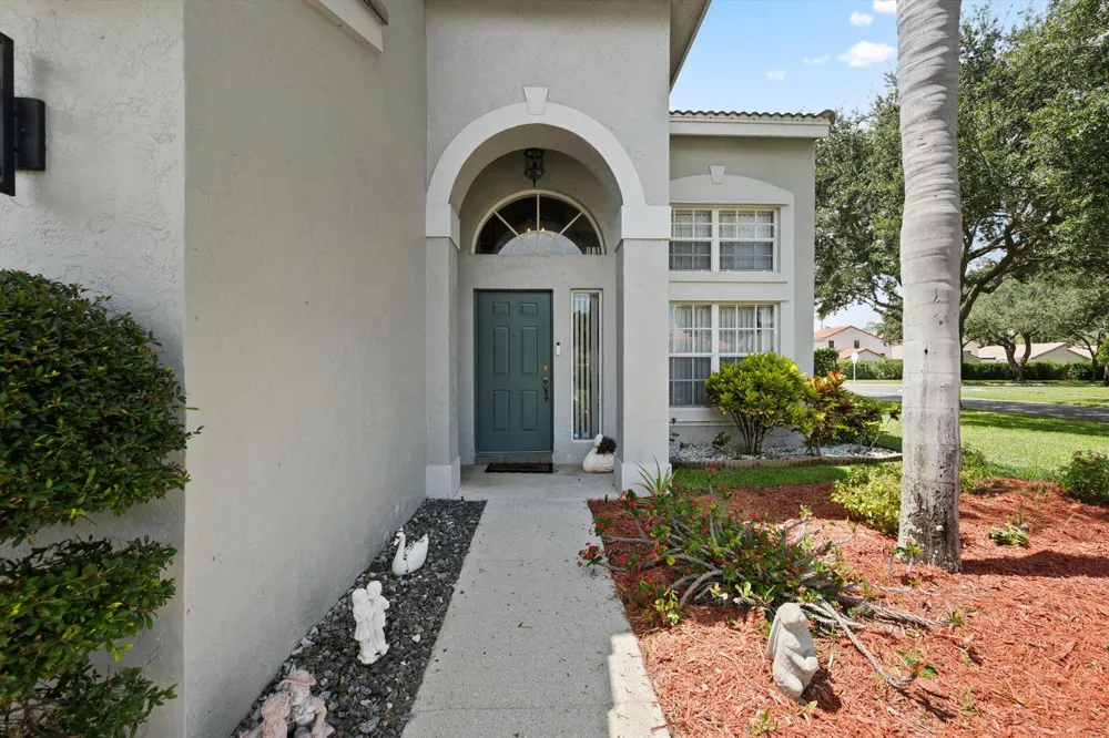 8156 Mystic Harbor Circle Boynton Beach, FL 33436