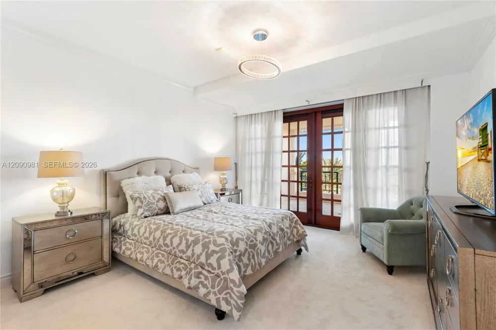 7642 Fisher Island Dr #7642 Miami Beach, FL 33109