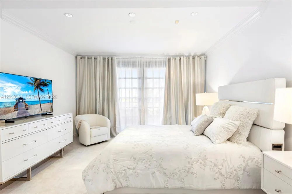 7642 Fisher Island Dr #7642 Miami Beach, FL 33109