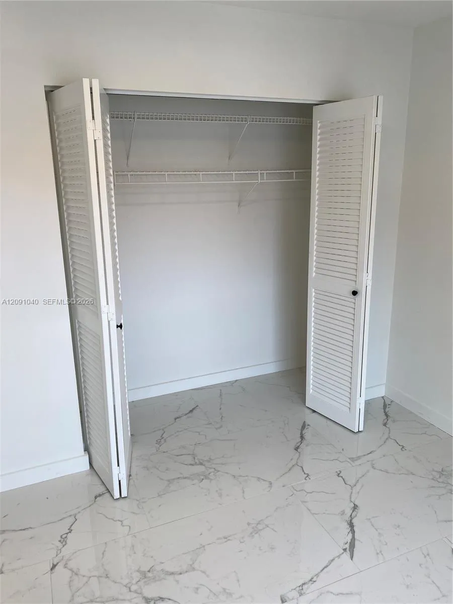 3550 NW 8th Ave #616 Pompano Beach, FL 33064