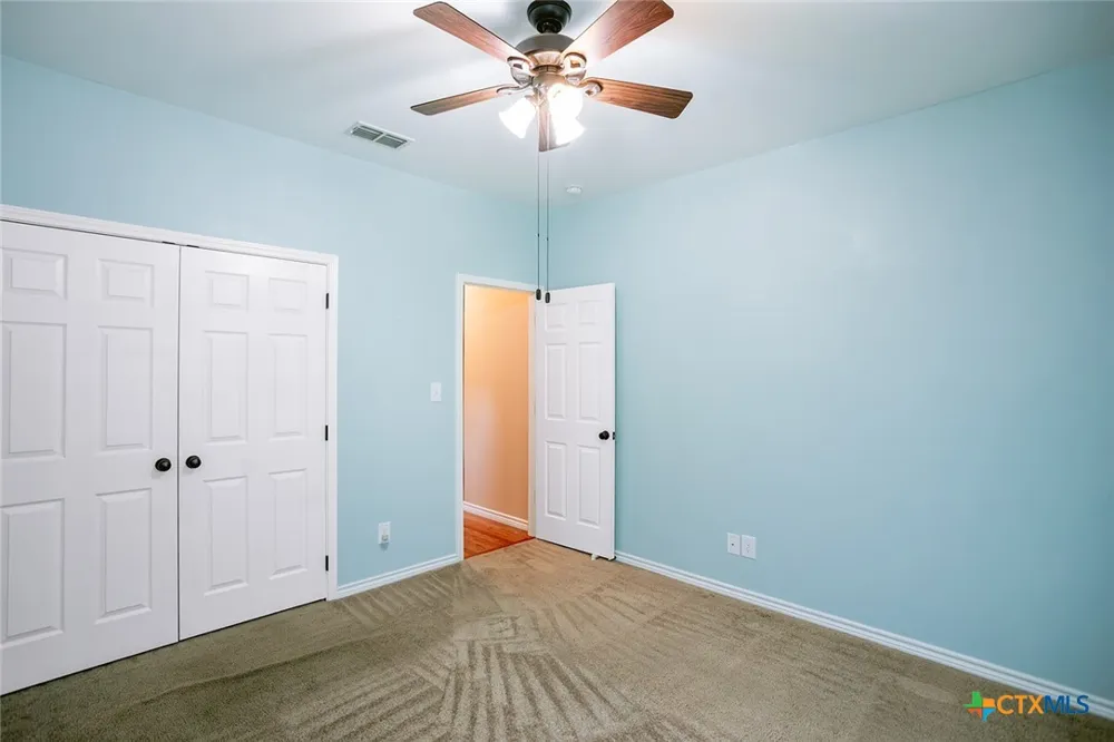 511 Mason Circle Victoria, TX 77904