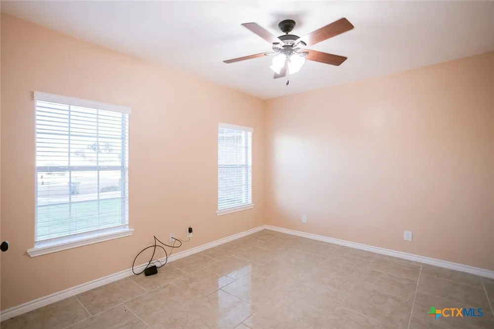 511 Mason Circle Victoria, TX 77904