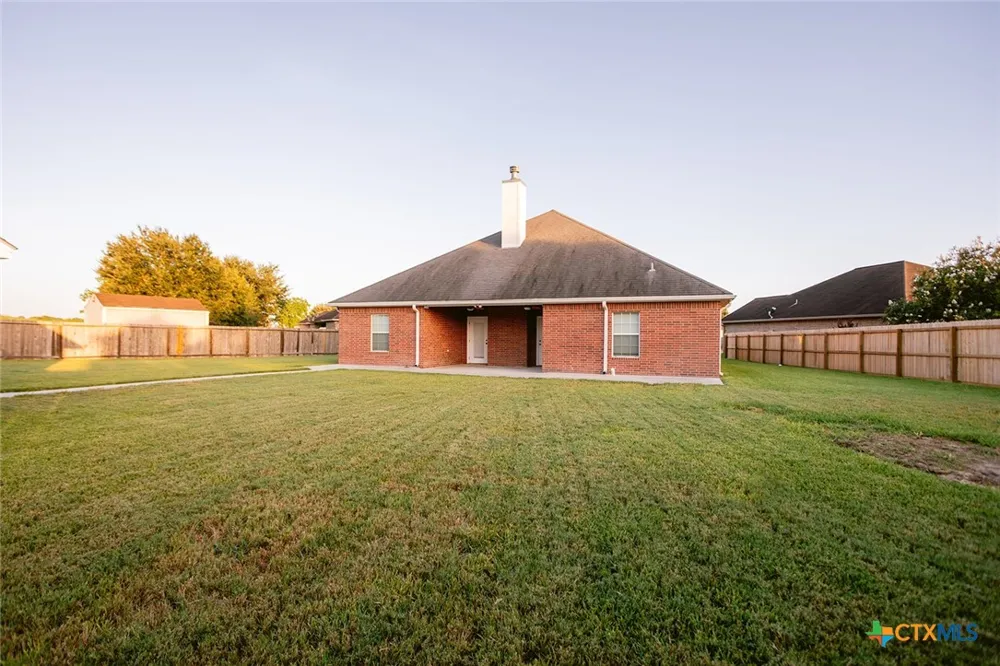 511 Mason Circle Victoria, TX 77904