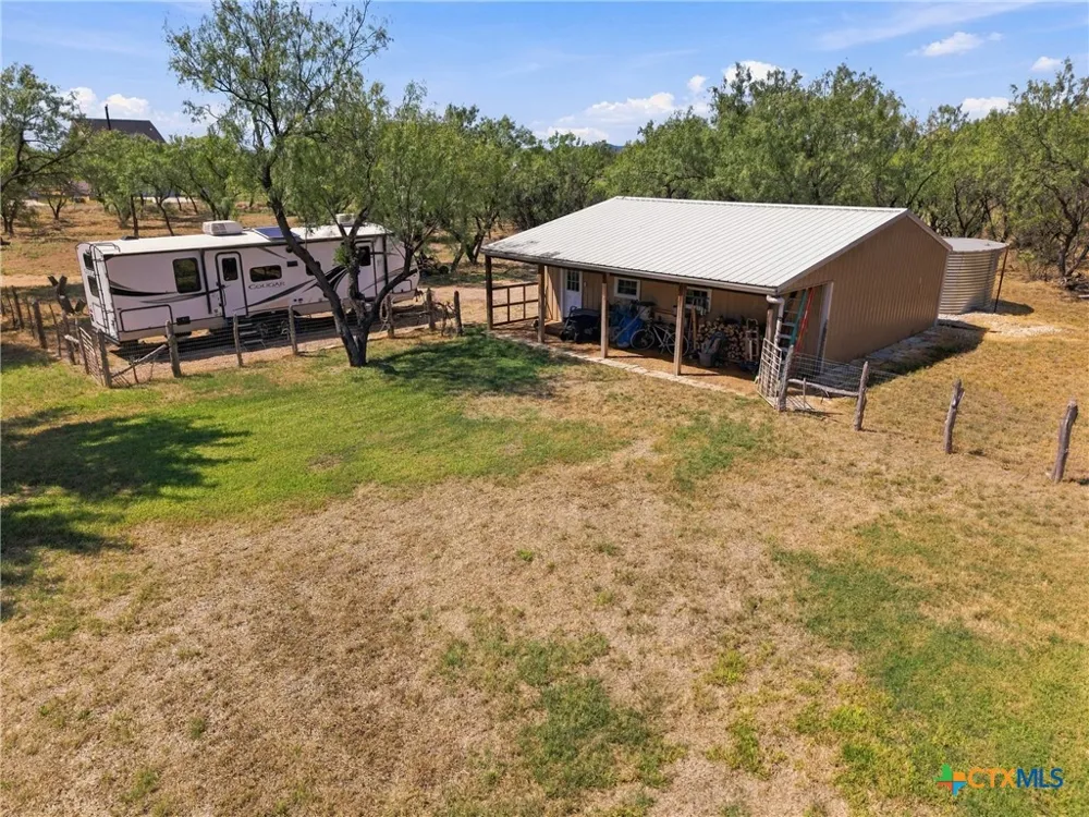 1550 CR 119 Burnet, TX 78611
