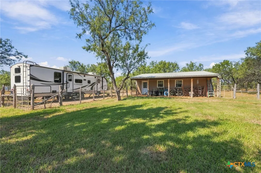 1550 CR 119 Burnet, TX 78611
