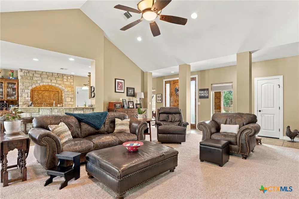 1550 CR 119 Burnet, TX 78611