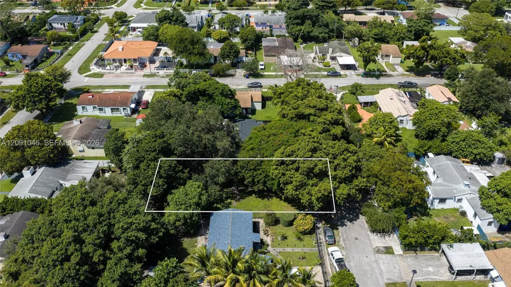 1060 NW 44th St Miami, FL 33127