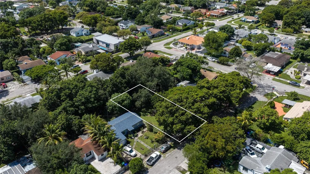 1060 NW 44th St Miami, FL 33127