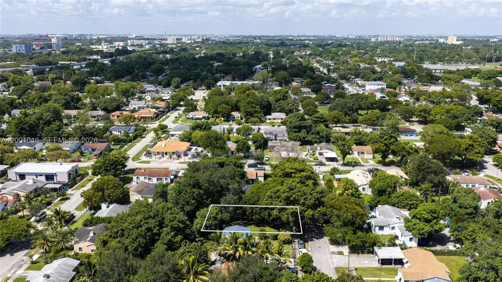 1060 NW 44th St Miami, FL 33127