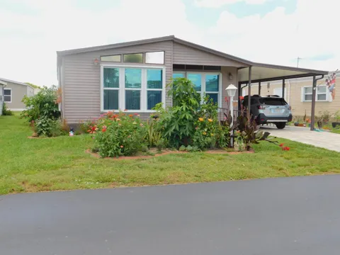 527 Tropical Isles Circle #F-30