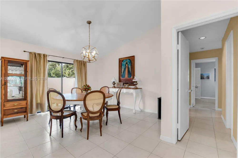 7915 SW 155th St Palmetto Bay, FL 33157