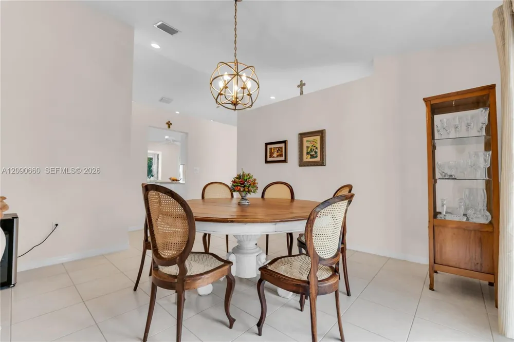 7915 SW 155th St Palmetto Bay, FL 33157