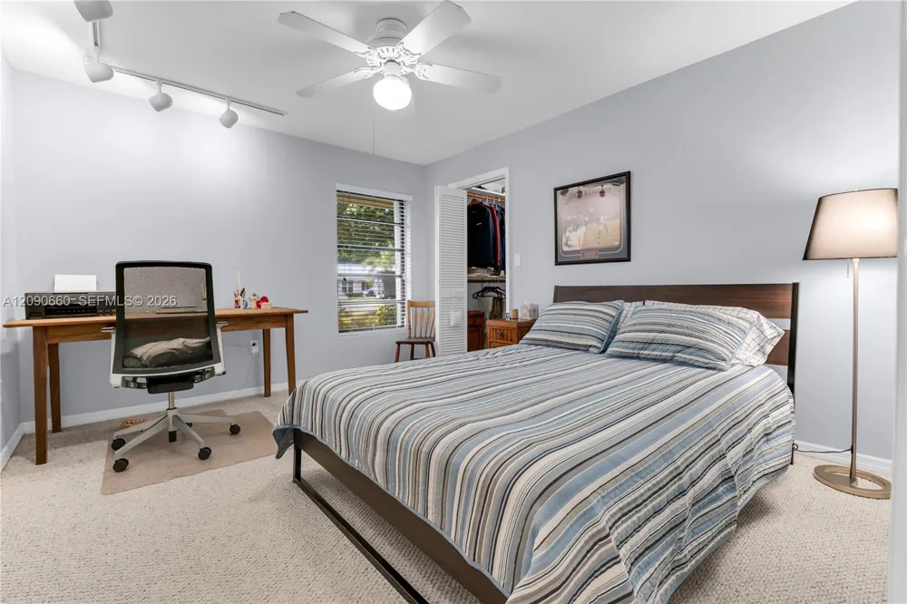 7915 SW 155th St Palmetto Bay, FL 33157