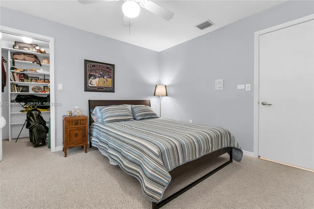 7915 SW 155th St Palmetto Bay, FL 33157