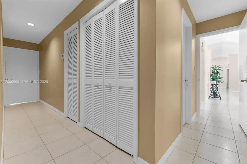 7915 SW 155th St Palmetto Bay, FL 33157