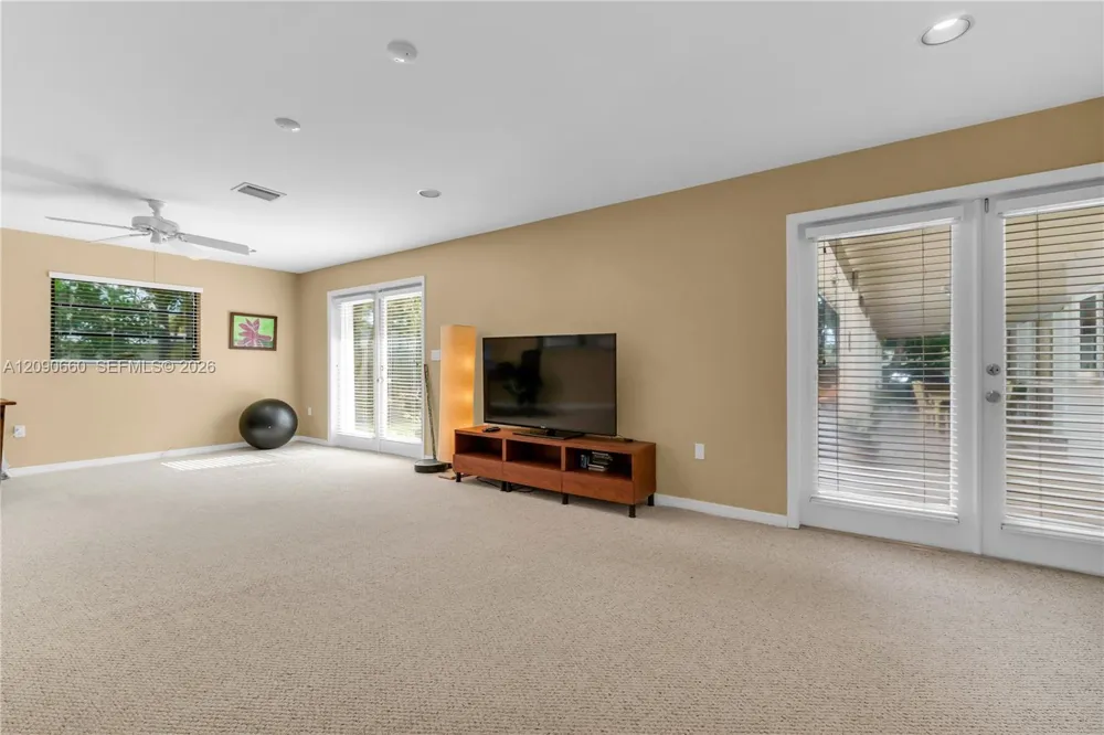 7915 SW 155th St Palmetto Bay, FL 33157