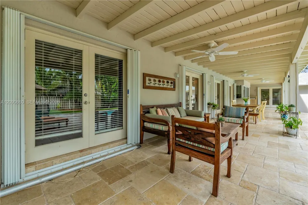 7915 SW 155th St Palmetto Bay, FL 33157