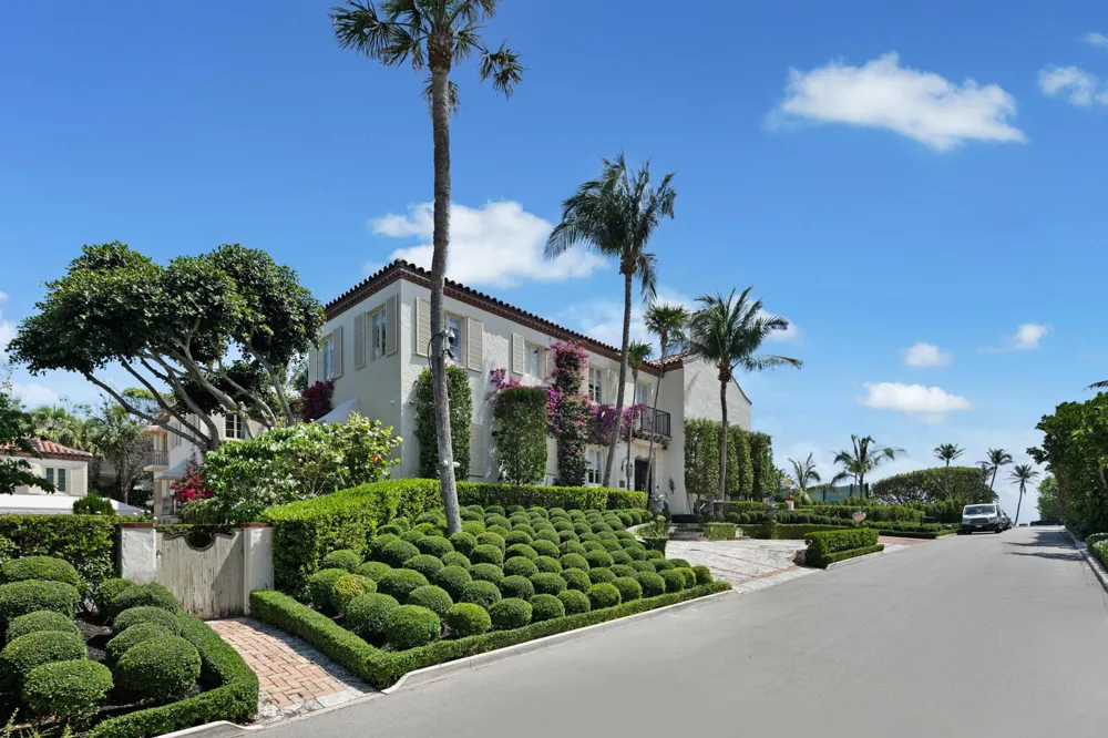 111 Via Del Lago Palm Beach, FL 33480