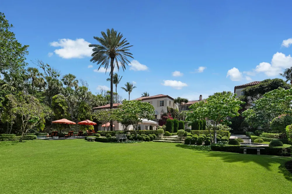 111 Via Del Lago Palm Beach, FL 33480