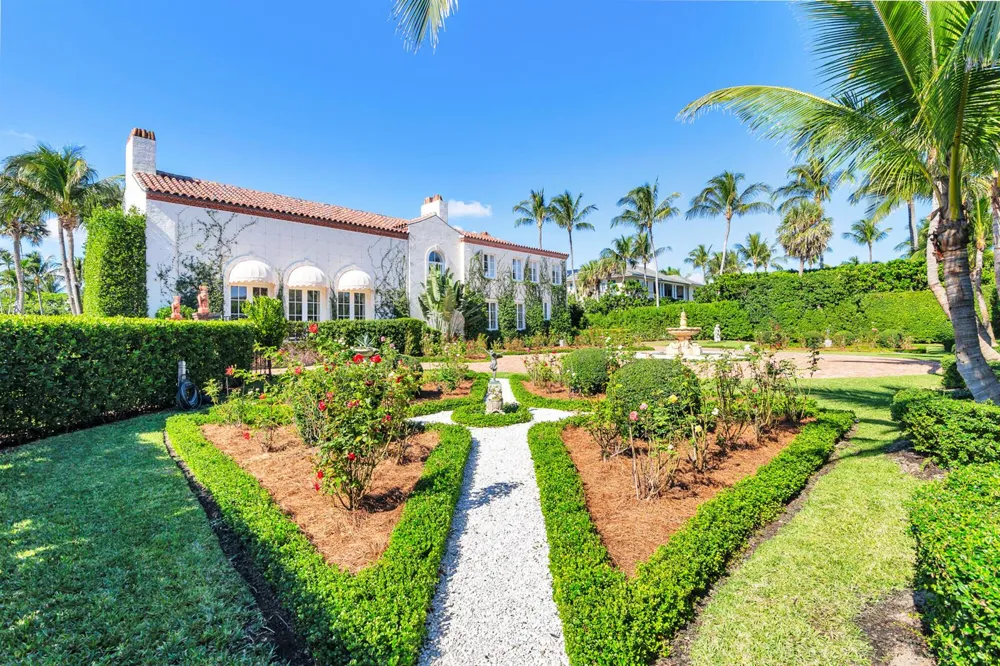 111 Via Del Lago Palm Beach, FL 33480