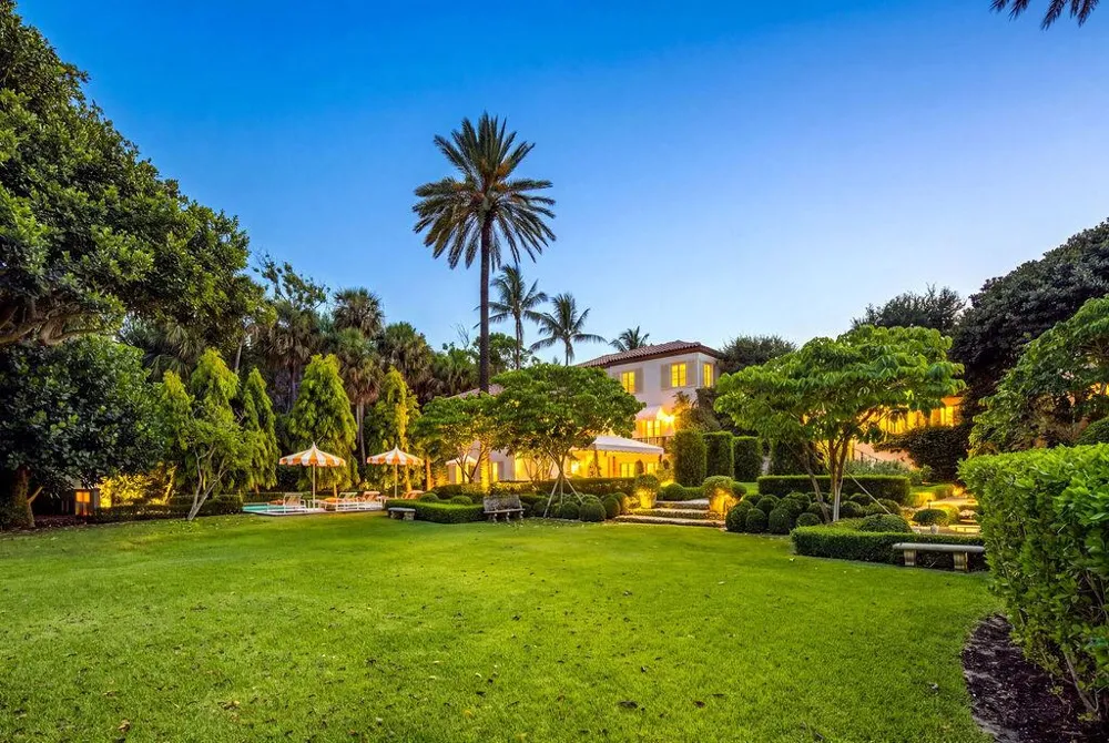 111 Via Del Lago Palm Beach, FL 33480