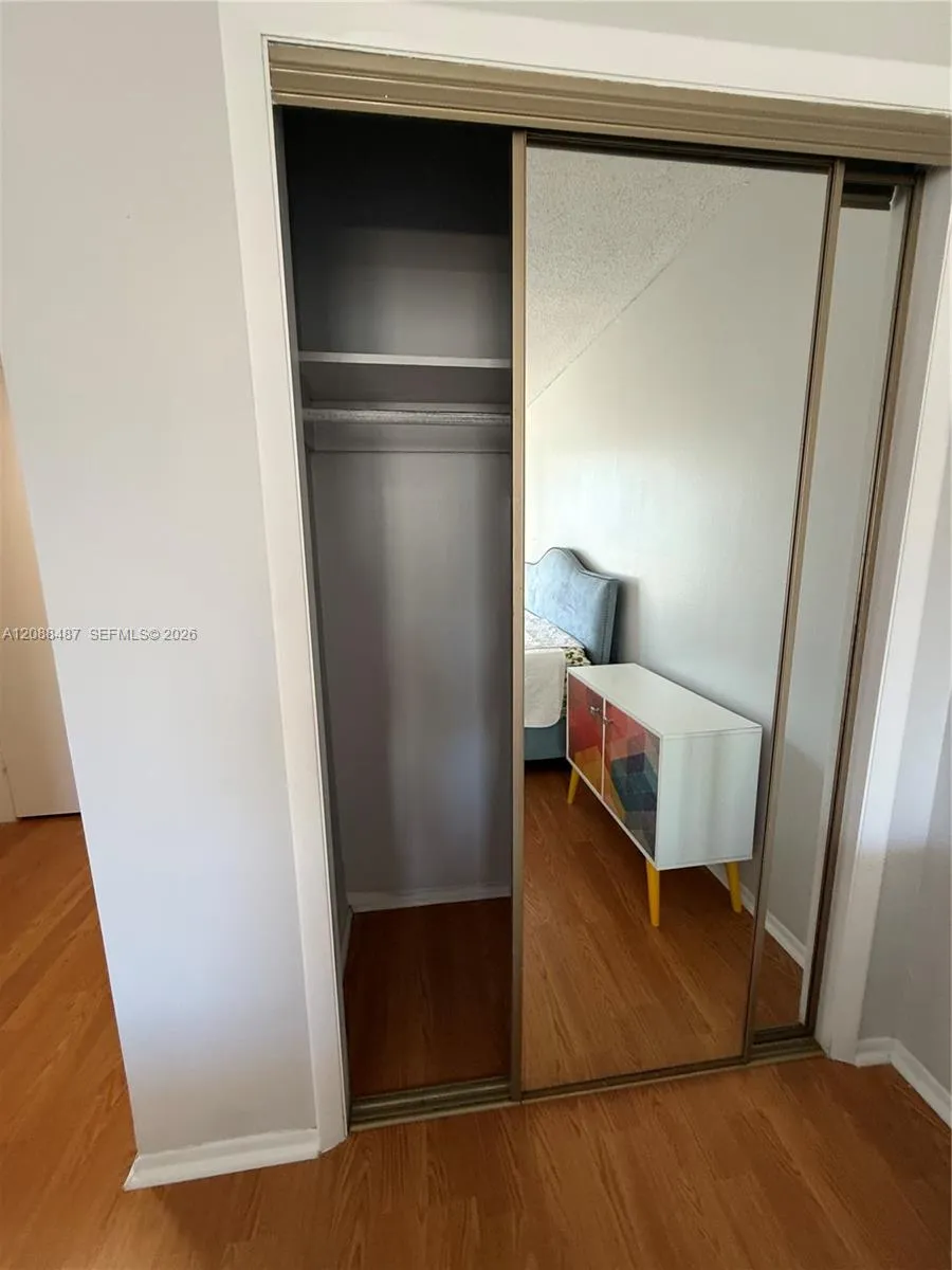 5555 Collins Ave #12Z Miami Beach, FL 33140