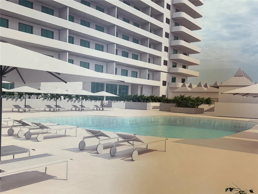 5555 Collins Ave #12Z Miami Beach, FL 33140