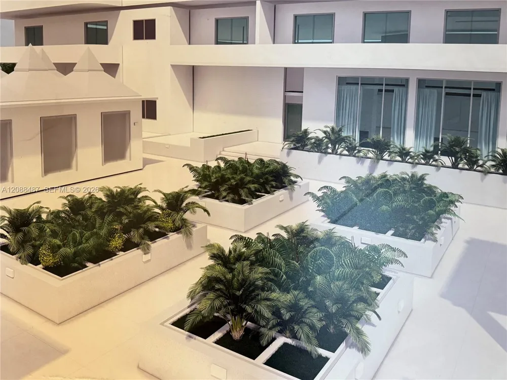 5555 Collins Ave #12Z Miami Beach, FL 33140