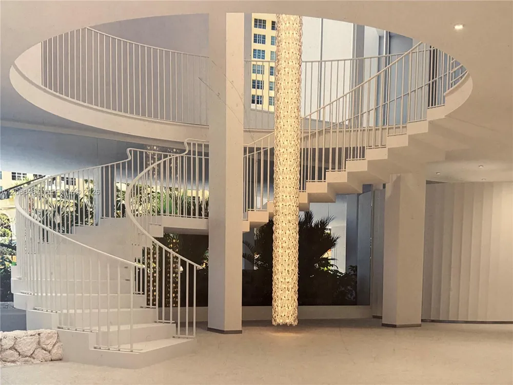 5555 Collins Ave #12Z Miami Beach, FL 33140