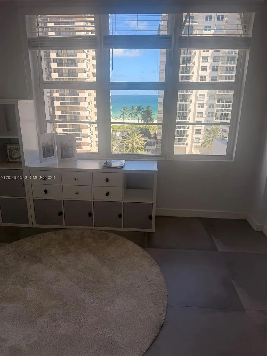 5700 Collins Ave #9B Miami Beach, FL 33140