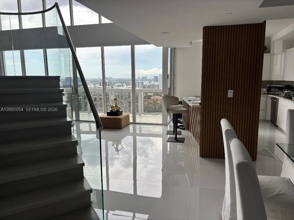 20185 E Country Club Dr #TS-7 Aventura, FL 33180