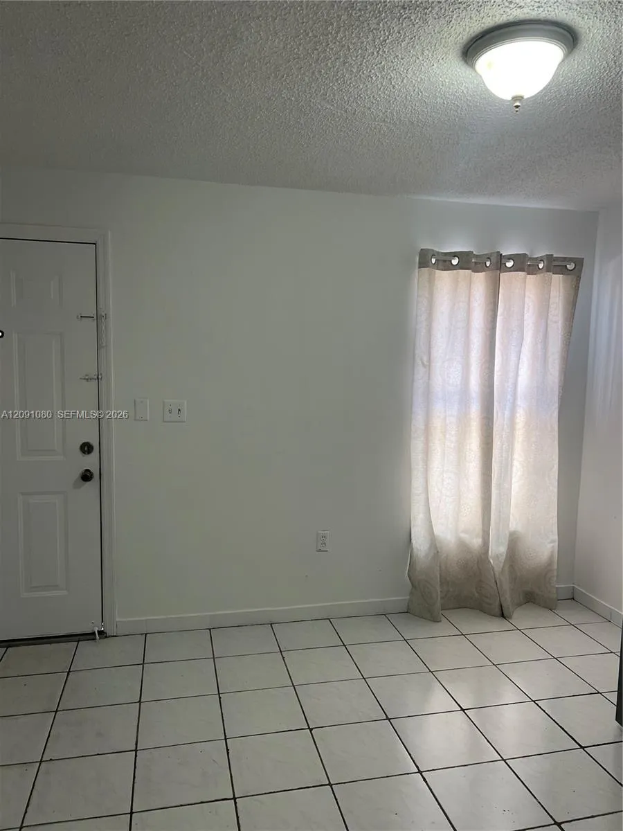 5366 W 26th Ave #121 Hialeah, FL 33016