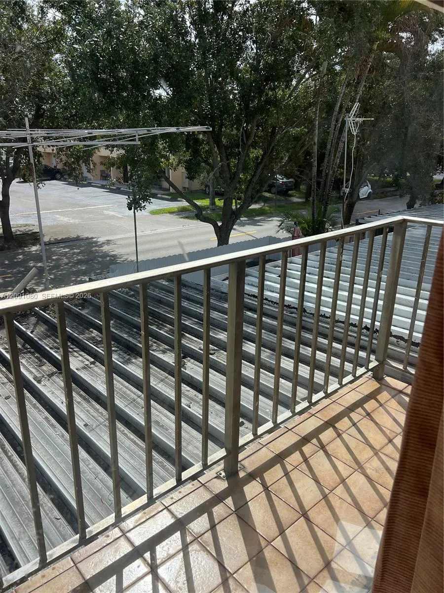 5366 W 26th Ave #121 Hialeah, FL 33016