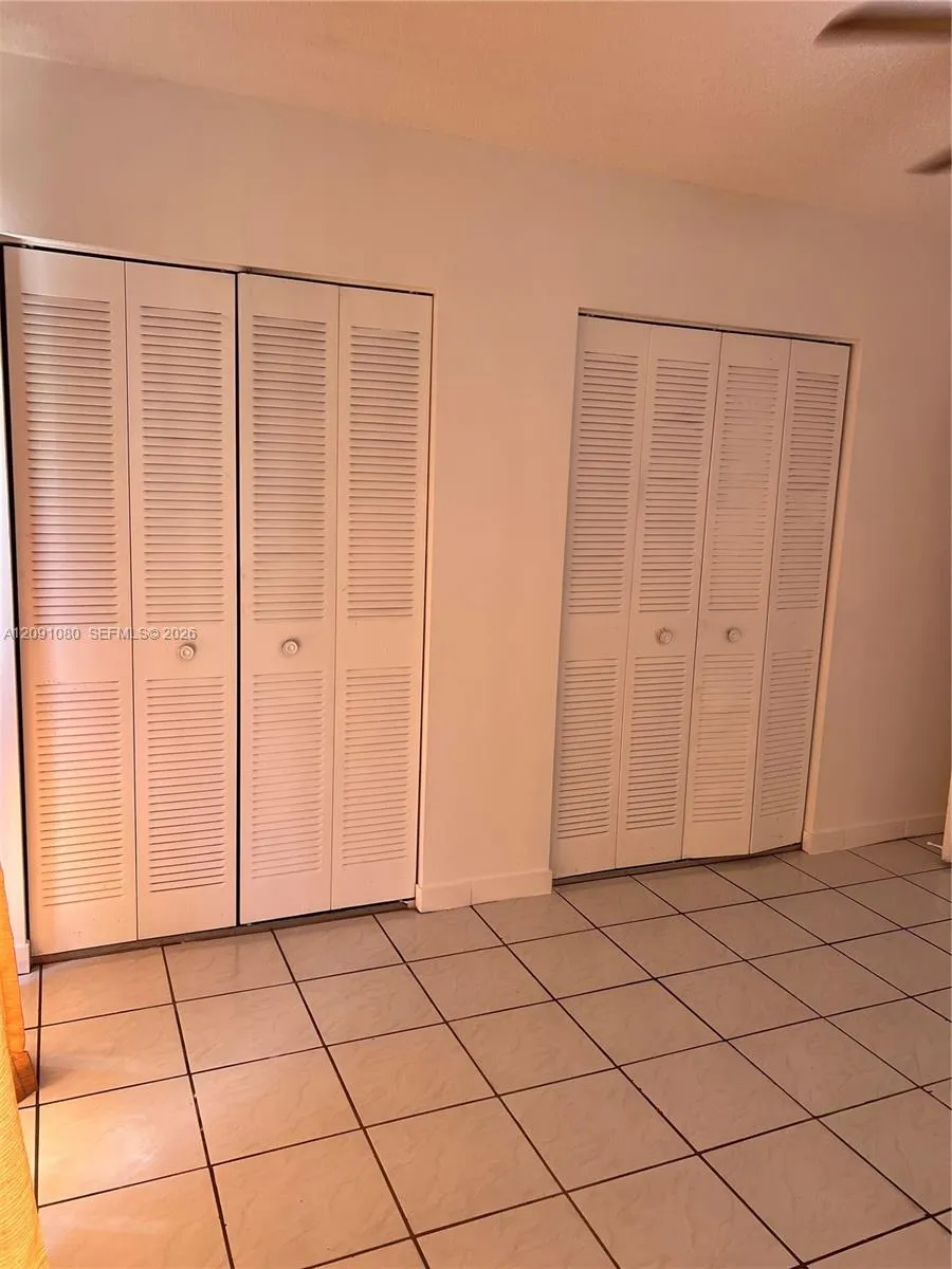 5366 W 26th Ave #121 Hialeah, FL 33016