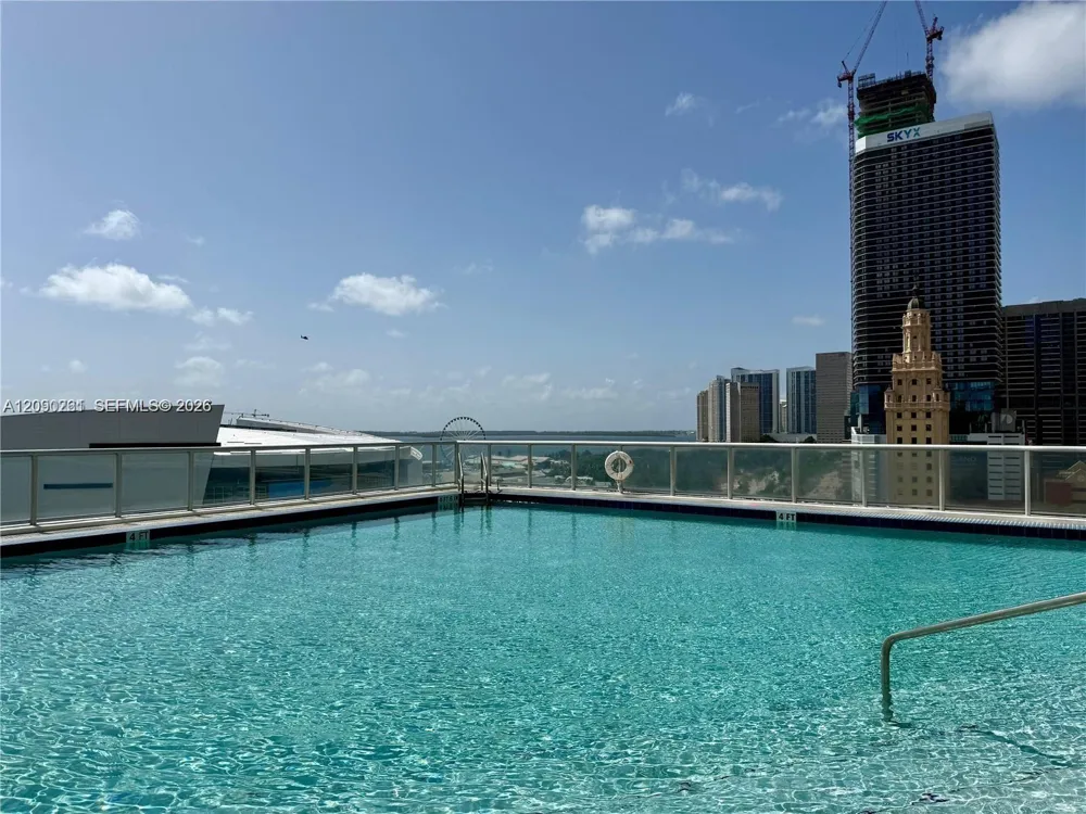 888 Biscayne Blvd #1710 Miami, FL 33132