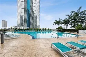 888 Biscayne Blvd #1710 Miami, FL 33132