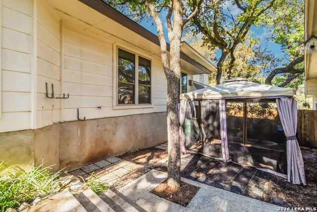 3246 CASTLEDALE DR #27 San Antonio, TX 78230
