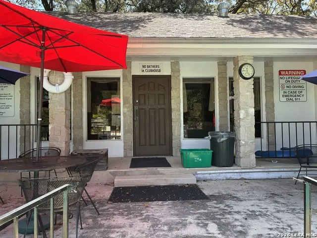 3246 CASTLEDALE DR #27 San Antonio, TX 78230