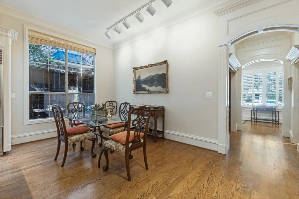 4116 Prescott Avenue Dallas, TX 75219