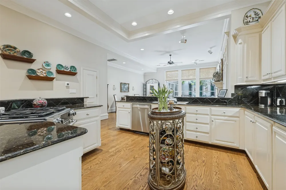 4116 Prescott Avenue Dallas, TX 75219