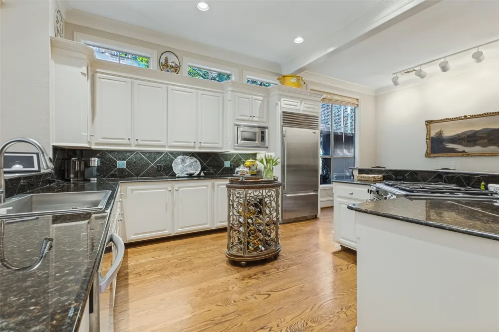 4116 Prescott Avenue Dallas, TX 75219