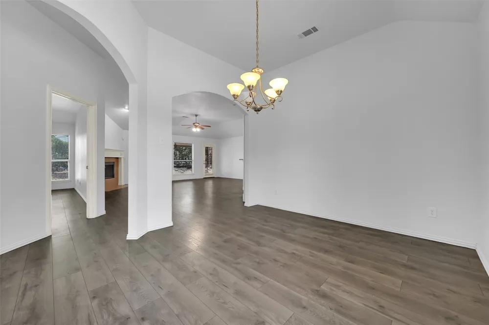 2309 Trickling Creek Drive Garland, TX 75041
